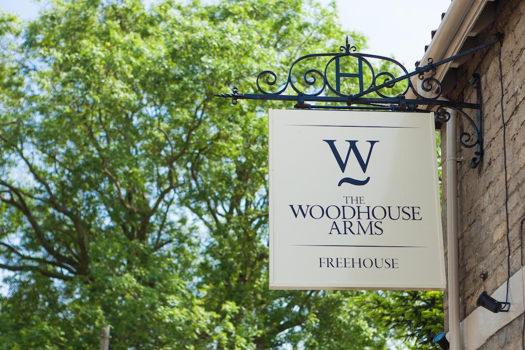Готель The Woodhouse Arms Грентем Екстер'єр фото